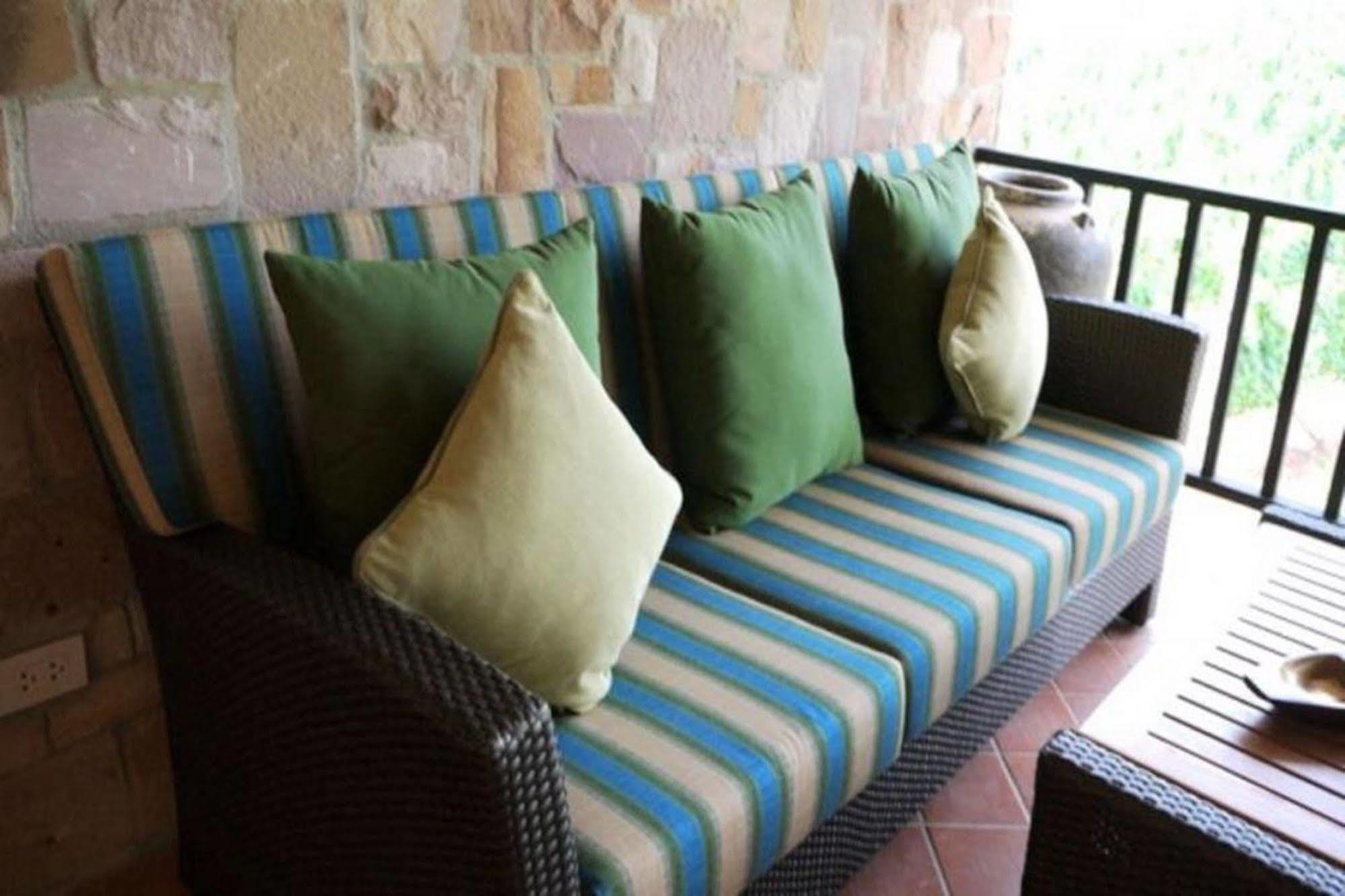 Phayayen Granmonte Wine Cottage מראה חיצוני תמונה